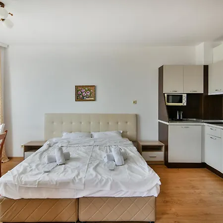 Kabakum Plaza Beachfront Flats Apartament *