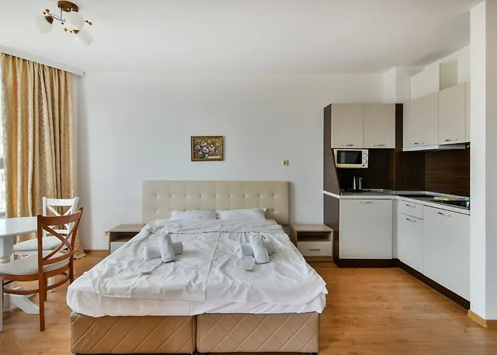 Kabakum Plaza Beachfront Flats Apartament *