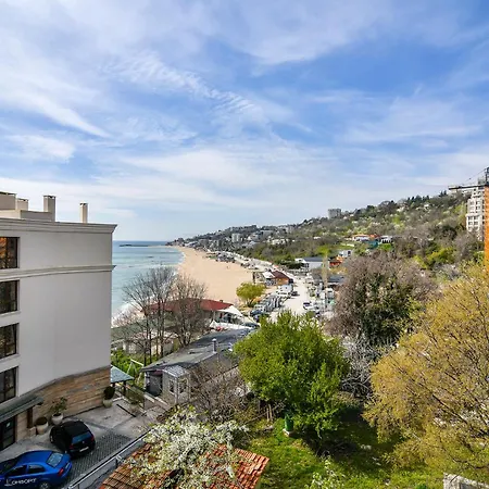 Kabakum Plaza Beachfront Flats Lejlighed