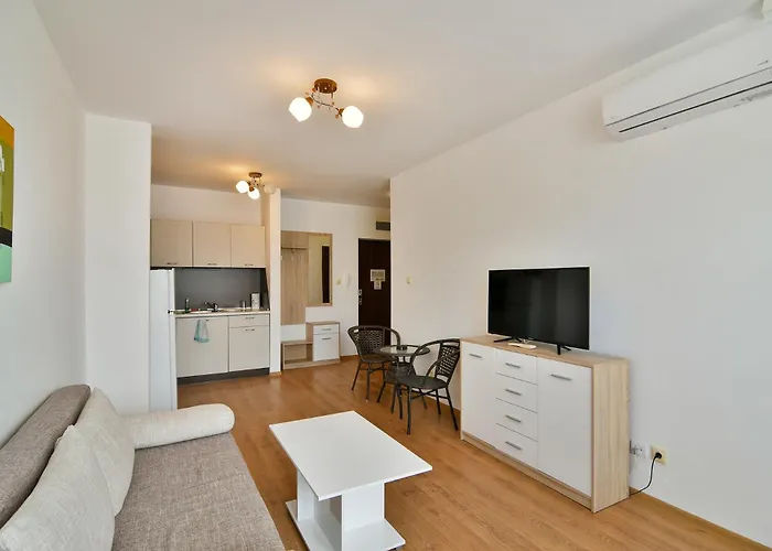 Kabakum Plaza Beachfront Flats Varna