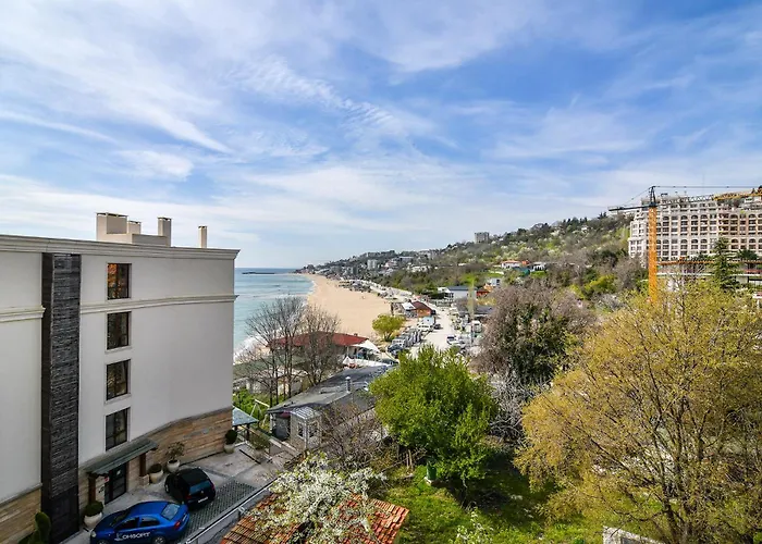 Kabakum Plaza Beachfront Flats Lejlighed